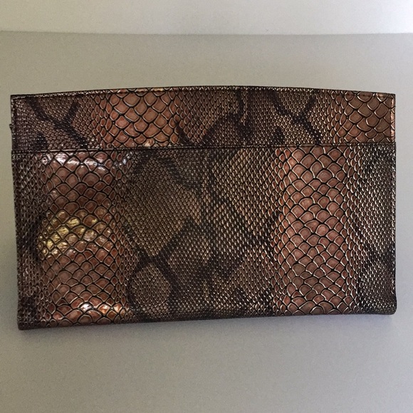 MICHE | Jayma Animal Print Shell NWOT - Picture 2 of 5